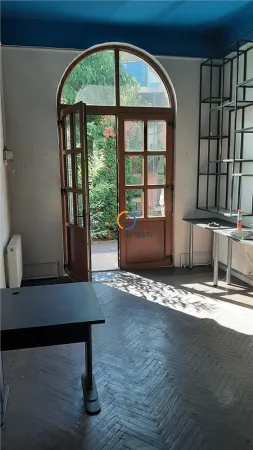 Spațiu comercial Pitești - poza 1