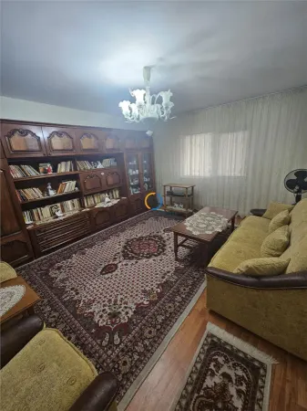 Apartament 3 camere Pitești - poza 2