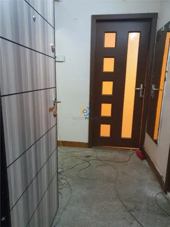 Apartament 3 camere Pitești - poza 1