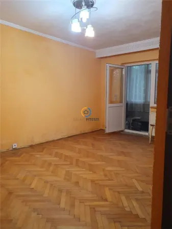 Apartament 3 camere Pitești - poza 2