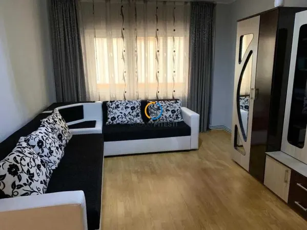 Apartament 3 camere Mioveni - poza 1