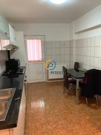 Apartament 3 camere Mioveni - poza 3