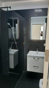 Apartament trei camere, rezidential, parter, curte proprie - foto 4