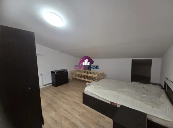 Apartament 3 camere Voluntari - poza 1