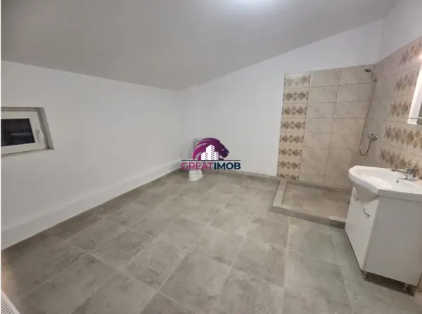 Apartament 3 camere Voluntari - poza 2