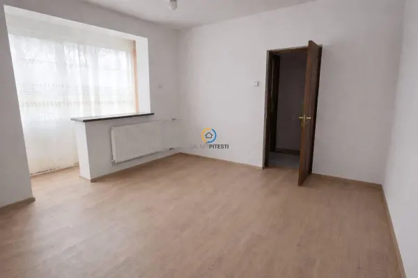 Apartament 2 camere Pitești - poza 2