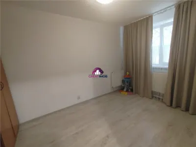 Apartament 3 camere de vanzare in zona Baicului Doamna Ghica Plaza - foto 4