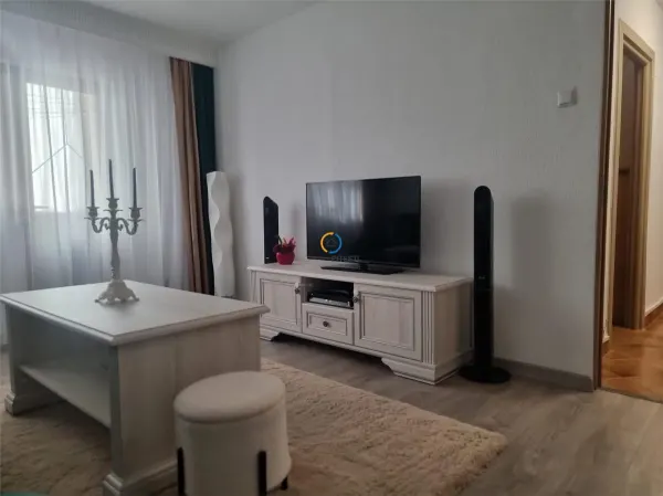 Apartament 3 camere Pitești - poza 2