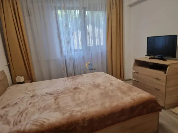 Apartament 3 camere Pitești - poza 4