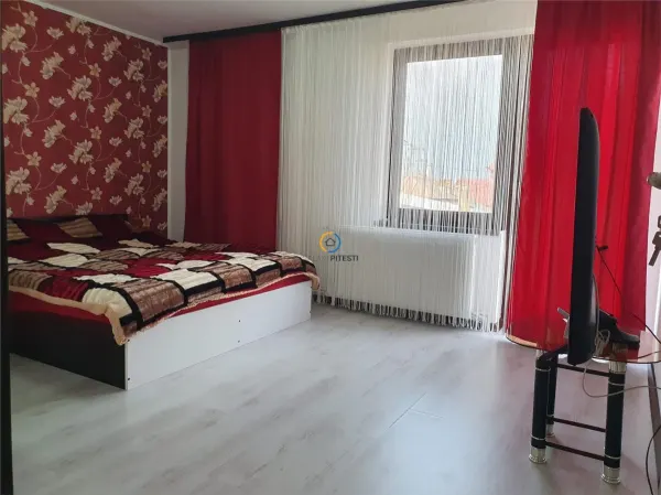 Casă 4 camere Bradu - poza 8