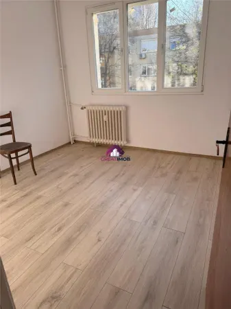 Apartament 3 camere București - poza 1