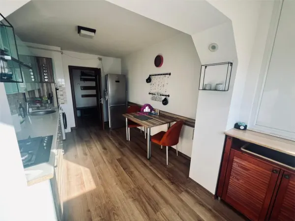 Apartament 2 camere Ploiești - poza 6