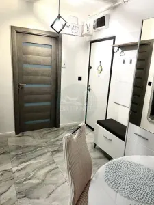 Apartament 2 camere renovat integral etaj 2 - Vasile Aaron - foto 8