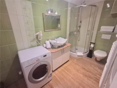 Studiou de lux cu balcon 40 mp utili in zona Centrala - foto 9