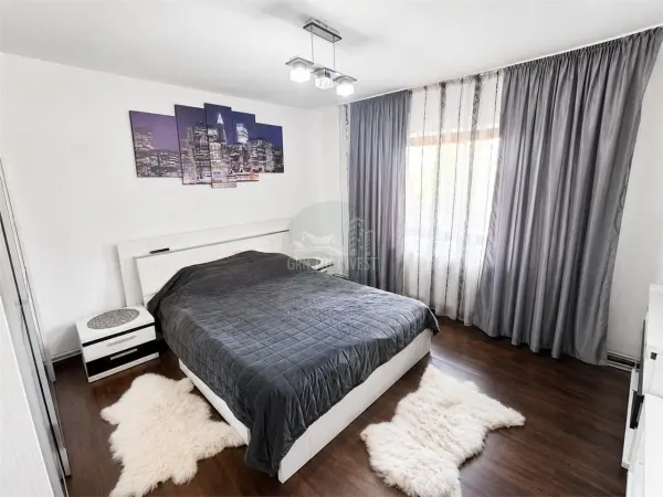 Casă 6 camere Șelimbăr - poza 1