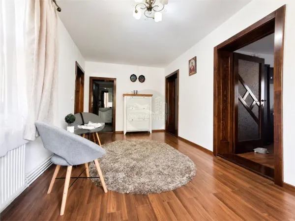 Casă 6 camere Șelimbăr - poza 10