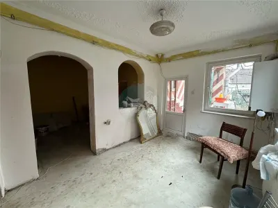 Casa individuala cu  3 camere si 360 mp teren zona Aviatiei - foto 13