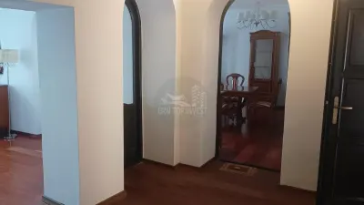 Apartament 2 camere pivnita zona Ultracentrala - foto 4