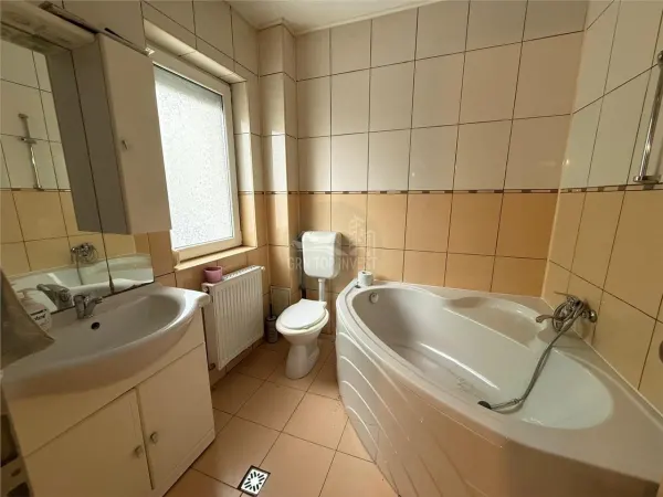 Apartament 3 camere Șelimbăr - poza 14