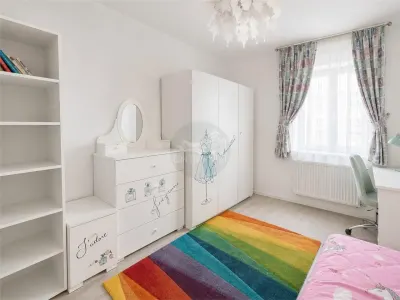 Apartament modern 3 camere decomandat parcare Avangarden - foto 2
