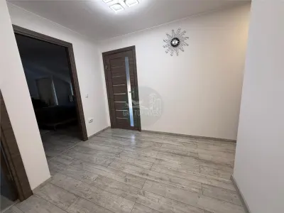 Casa individuala 5 camere 2 bai zona Terezian - foto 10