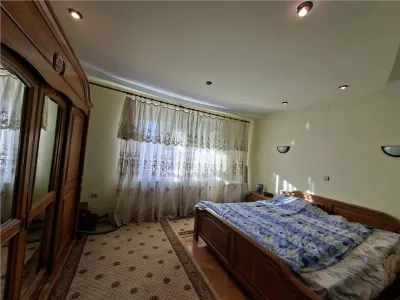 Casa Individuala 6 camere garaj 650 mp Teren zona Piata Cluj - foto 14