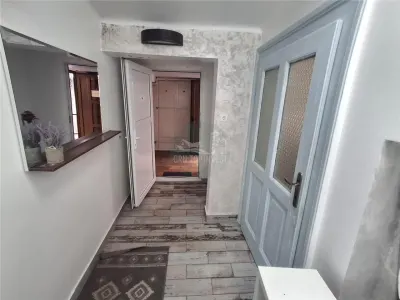 Apartament 2 camere zona Centrala - foto 11