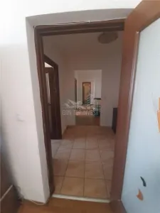 Apartament 3 camere decomandat pivnita zona Bulevardul Mihai Viteazul - foto 6