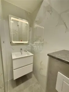 Apartament de lux 3 camere balcon parcare zona Calea Surii Mici - foto 16