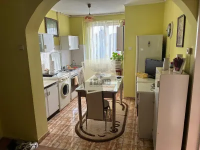 Apartament 3 camere decomandat si pivnita zona Mihai Viteazu - foto 6