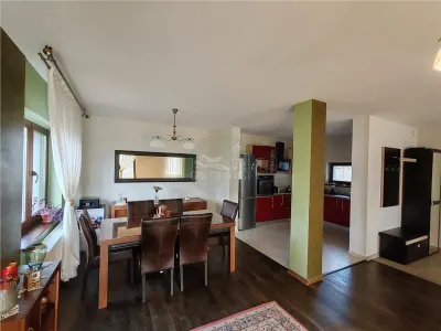 Casa stil mediteranean 3 camere 2 bai curte 790mp zona Cetate - foto 8