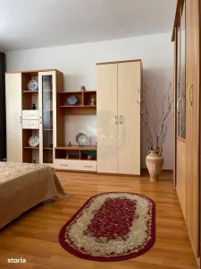 Apartament la etajul 1 zona Intrarea Siretului - foto 1