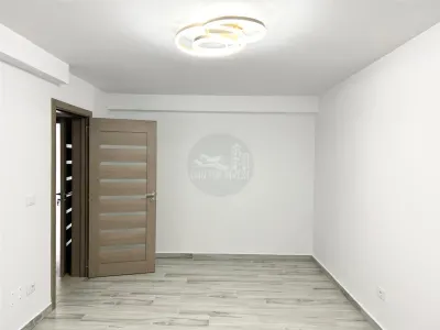 Apartament 3 camere decomandat zona Rahovei - foto 2