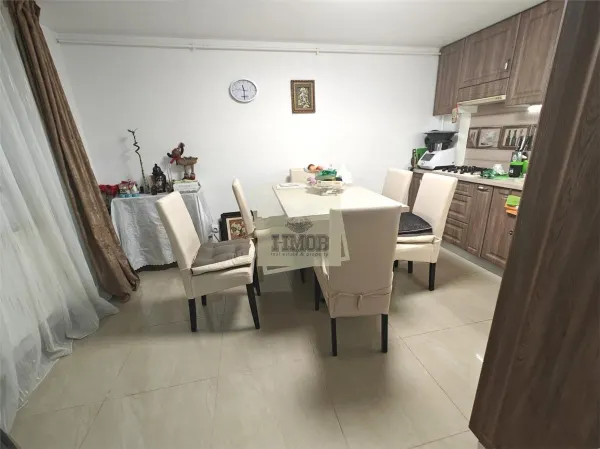 Casă 4 camere Sibiu - poza 1