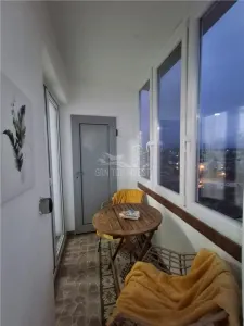 Apartament 3 camere decomandat balcon pivnita zona Vasile Aaron - foto 8