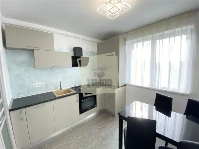 Apartament modern 3 camere 2 bai si balcon pe Calea Surii Mici - foto 7