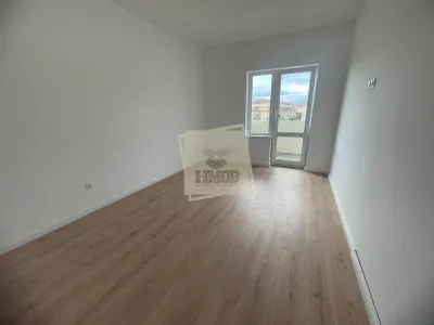 Apartament cu 3 camere balcon si parcare pe Doamna Stanca - foto 7