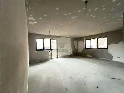 Spatiu comercial intabulat cu vitrina 99 mpu  in zona Supeco - foto 8