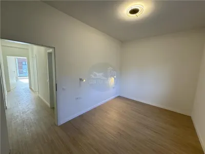 Apartament intabulat etajul 1 la CHEIE in Cartier DaVinci - foto 10