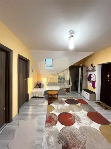 Apartament cu 3 camere 2 balcoane in Strand II - foto 2