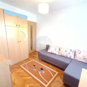 Apartament 4 camere decomandat si 2 balcoane Strand - foto 10