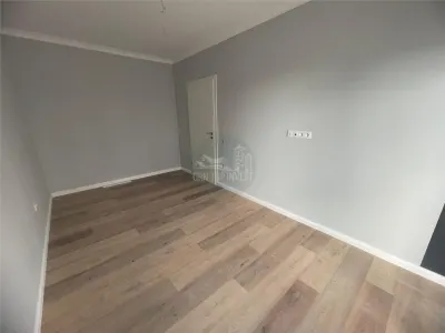 Apartament etajul 1 cu 2 camere cu balcon si parcare pe Doamna Stanca - foto 16
