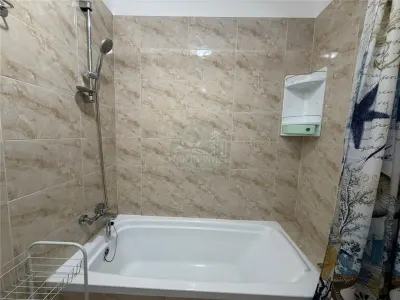 Apartament 2 camere etaj intermediar zona Calea Surii Mici - foto 8