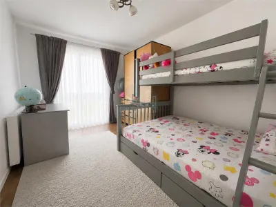 Apartament 3 camere terasa balcon si parcare zona Selimbar - foto 6
