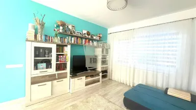 Casa 4 camere 3 bai si 2 parcari in Selimbar - foto 9