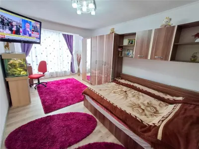 Apartament cu o camera 50mp gradina parcare zona Terezian - foto 1