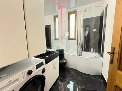 Apartament 2 camere 2 balcoane si loc de parcare in Selimbar - foto 8
