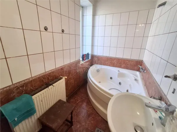 Casă 8 camere Cristian - poza 5