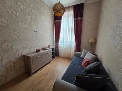 Apartament de LUX 2 camere pivnita zona Centrala - foto 1