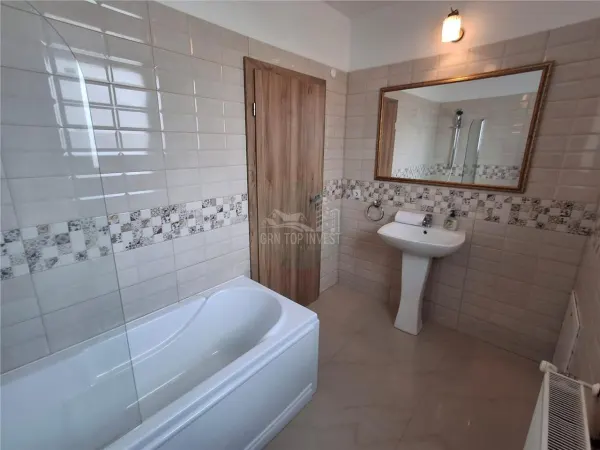 Apartament 3 camere Șura Mare - poza 11